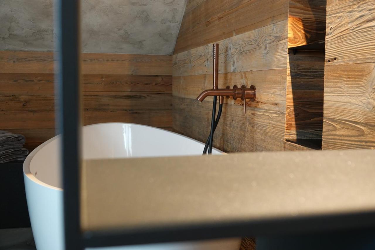 Appartement Der Extraklasse Mit Whirlpool Roding Kültér fotó